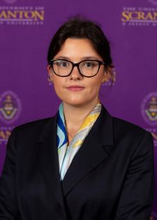 Headshot of Anna Jaskiewicz, Ph.D.