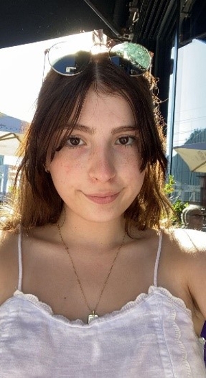 Alexandra Karpiak headshot