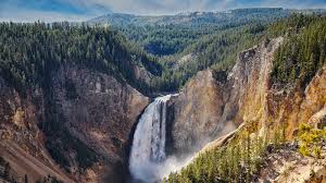 image of Yellowstone national park 